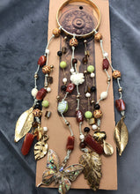 Load image into Gallery viewer, Door Charm Blessing Gold and Shell Butterfly and Leaves