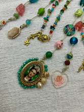 Load image into Gallery viewer, Door Charm Frida Kahlo.