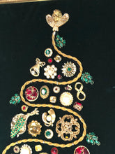 Load image into Gallery viewer, Splendiferous Jewelry Tree