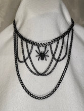 Load image into Gallery viewer, Spider Chain Statement Necklace

